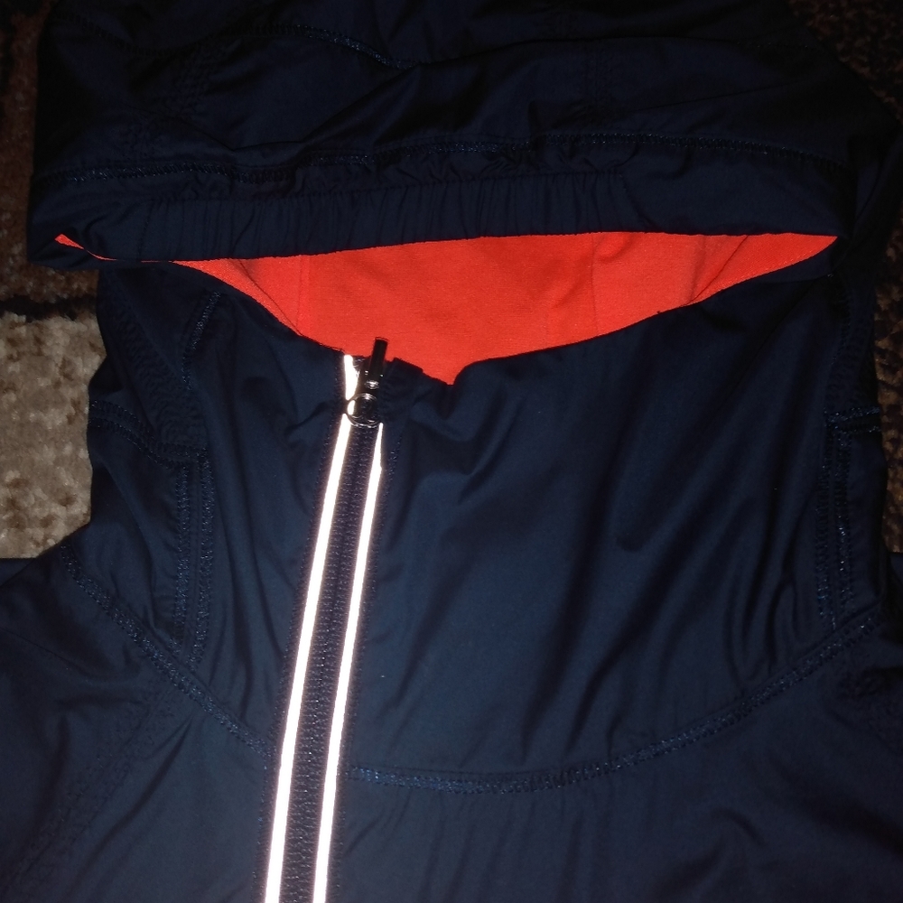 Lululemon Jacket 🧡💙 - Picture 4 of 9